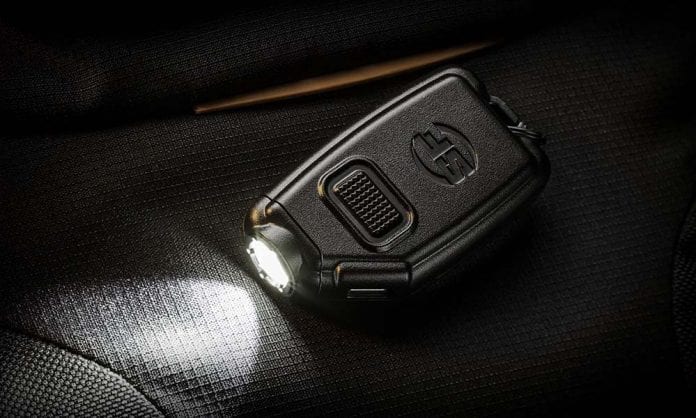 Обзор фонаря Surefire Sidekick - Last Day Club