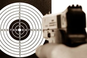 Пристрелка пистолета на дистанции 15 метров - Как тренироваться стрелять метко и быстро, не тратя патроны впустую - Last Day Club