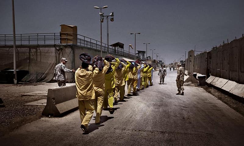 Лагерь Кэмп-Букка армии США для военнопленных и перемещённых лиц, Ирак 2002 – 2016г. Площадь лагеря более 16 гектар, через него прошло около 26 тыч. человек.