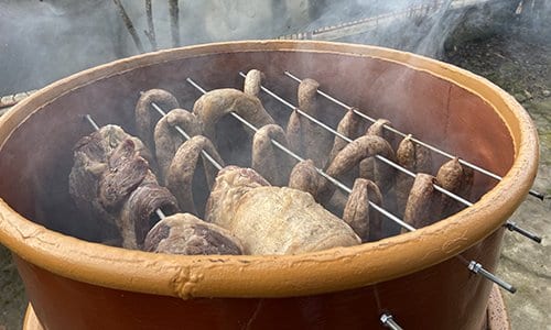 Домашняя коптильня для мяса из железной бочки - как изготовить, как коптить продукты