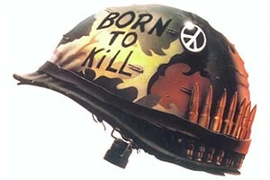 Шлем солдата США с надписью "Born To Kill" из Вьетнама