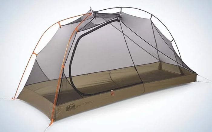 Лучшая одноместная туристическая палатка: REI Co-op Quarter Dome SL 1 Tent