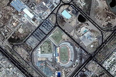 Рис. 24-3. Багдад (Ирак), футбольный стадион (вид сверху)
