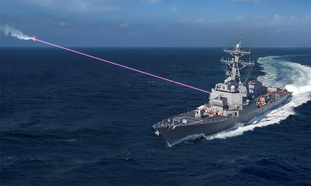 ВМФ США испытывает полноценные боевые корабельные лазеры