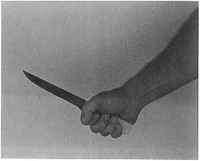 Способы удержания ножа - Прямой хват